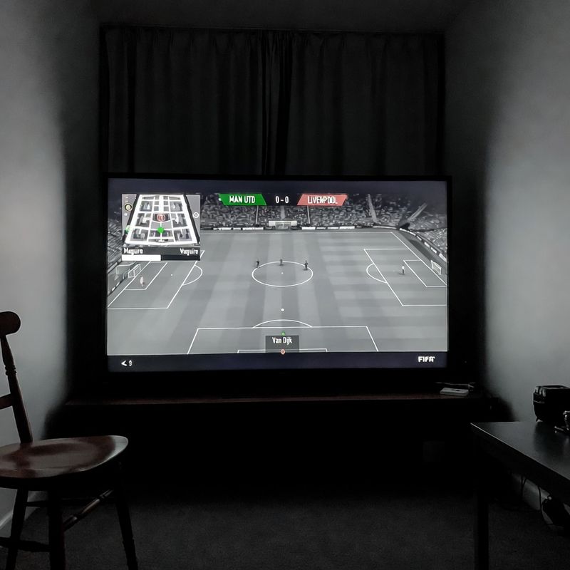 photos-sports-editorial · Helmut Newton Style — FIFA Game