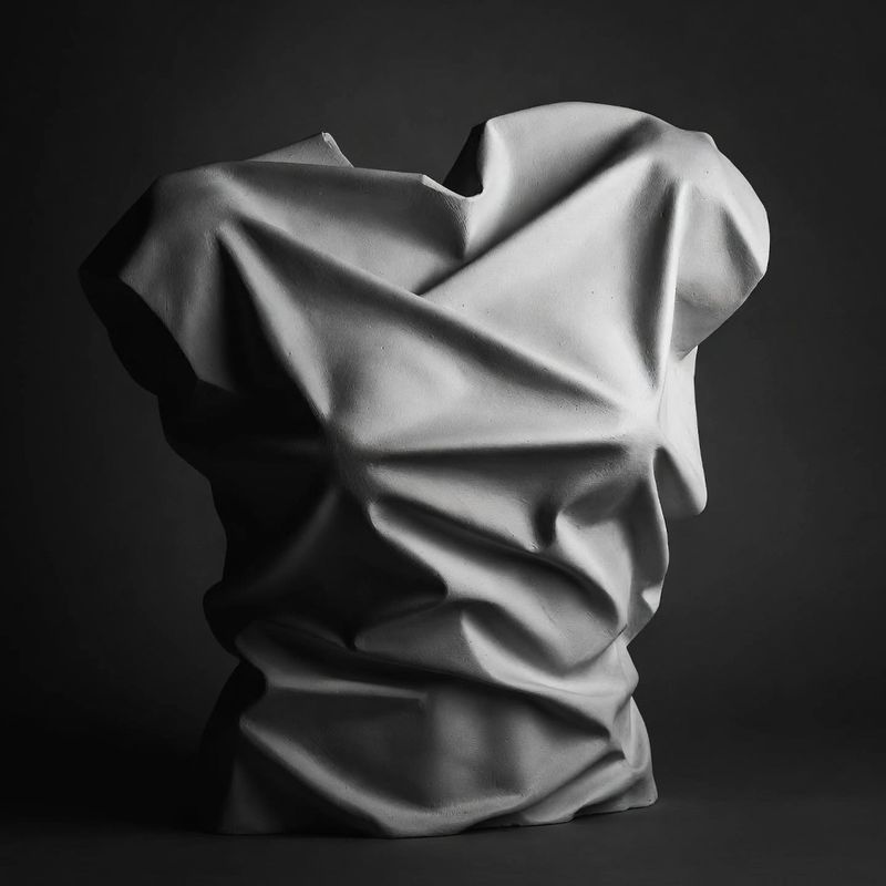 photos-people-editorial-portraits · Couture Drape Torso